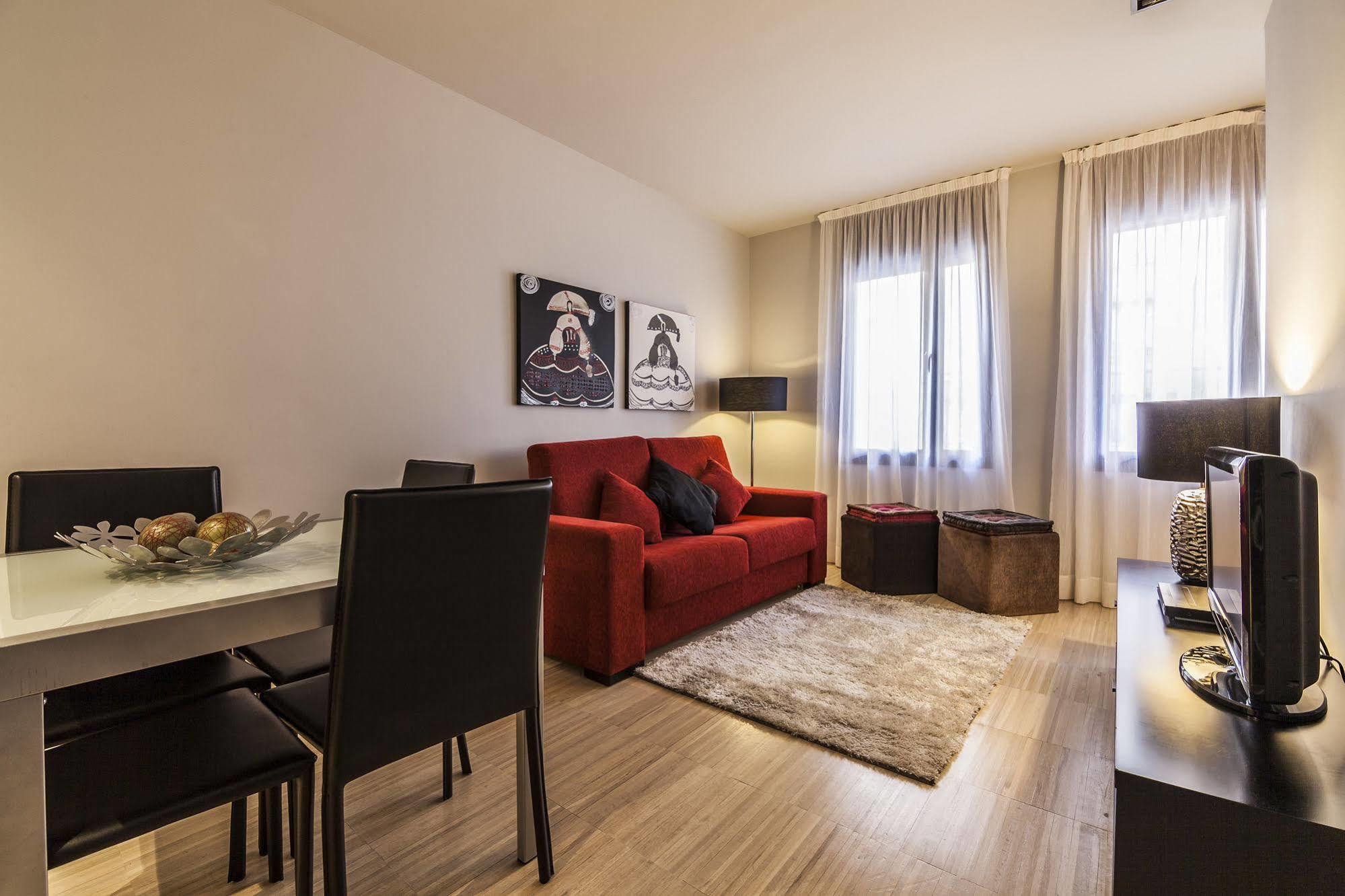 Mh Apartments Sant Pau Barcelona Exterior foto