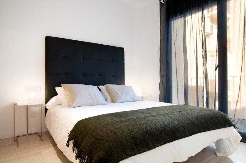 Mh Apartments Sant Pau Barcelona Exterior foto